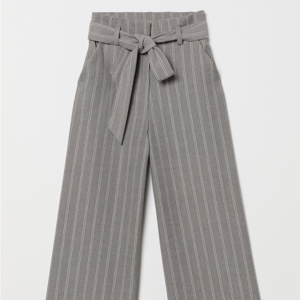 H&M wide leg grey pinstripe trousers Size 8